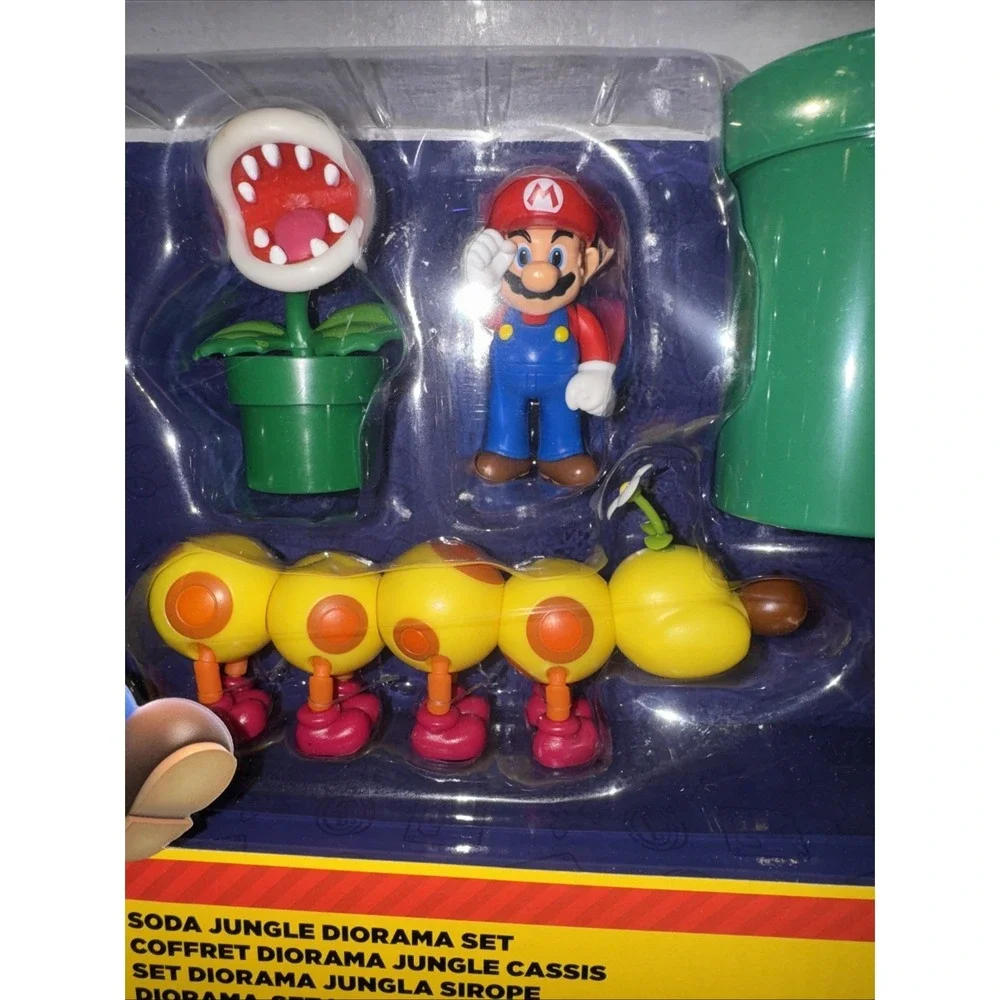 Super Mario Soda Jungle Diorama Set Mario Wiggler Piranha Plant Figures